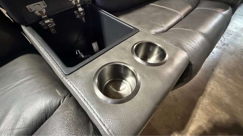 Wylder 6pc Power Reclining Sectional Leather